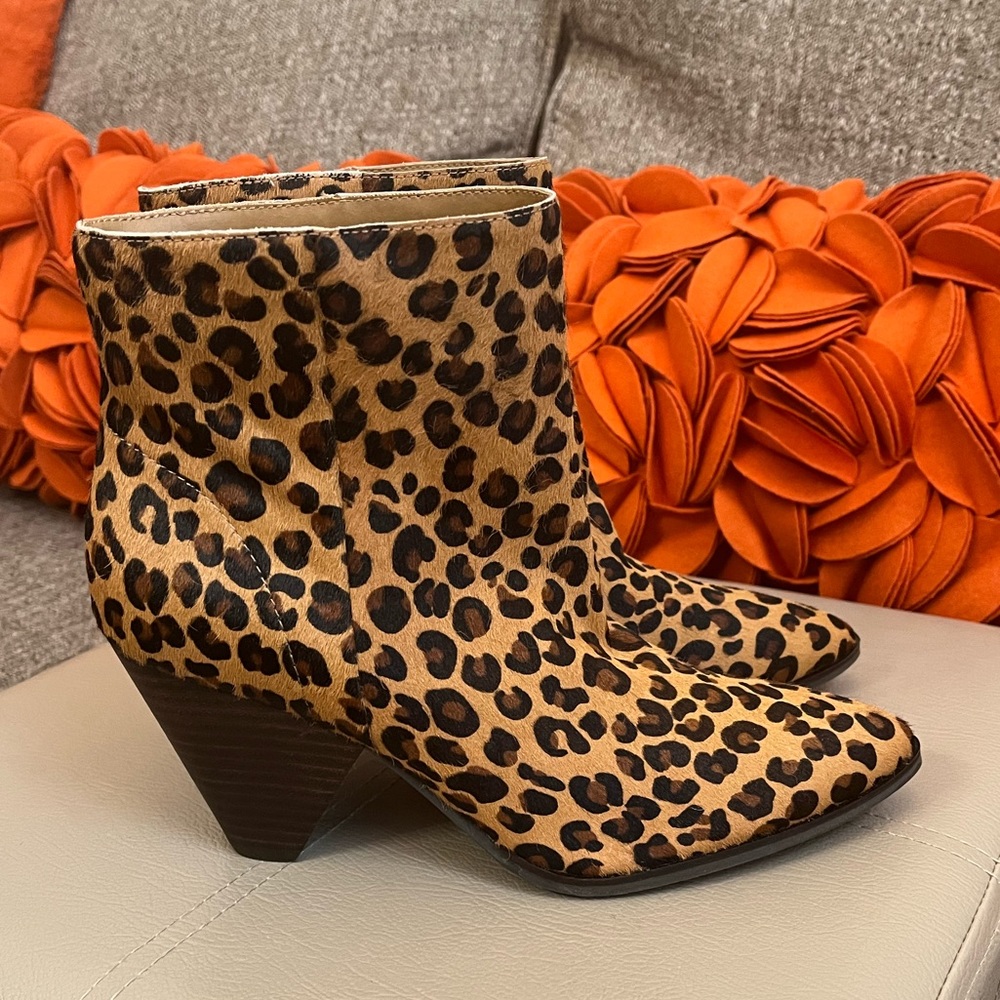 ❣️🆕Lucky Brand Leopard Boots❣️